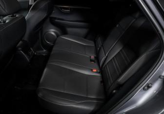 Подержанный автомобиль Lexus NX 2021 года (10 фото)