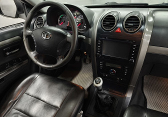 Подержанный автомобиль Great Wall Hover H5 2011 года (10 фото)