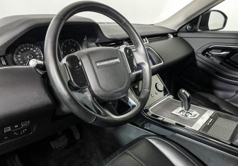Подержанный автомобиль Land Rover Range Rover Evoque 2019 года (13 фото)