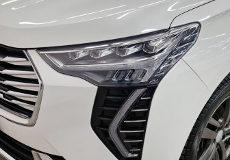 Подержанный автомобиль Haval Jolion 2023 года (11 фото)