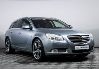 Подержанный автомобиль Opel Insignia Wagon 2013 года (3 фото)
