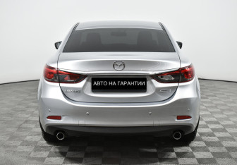 Подержанный автомобиль Mazda 6 Sedan 2017 года (6 фото)