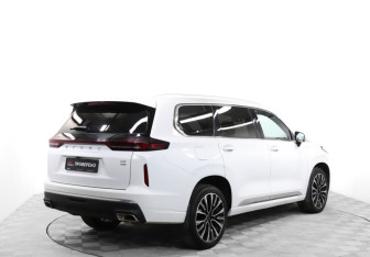 Подержанный автомобиль Exeed VX 2022 года (5 фото)