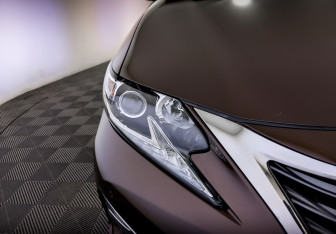 Подержанный автомобиль Lexus ES 2015 года (18 фото)