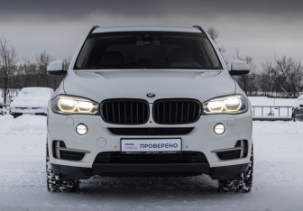 Подержанный автомобиль BMW X5 2014 года (2 фото)