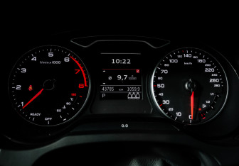 Подержанный автомобиль Audi A3 Sedan 2019 года (11 фото)