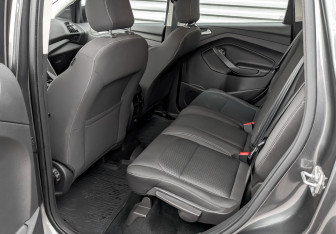 Подержанный автомобиль Ford Kuga 2018 года (12 фото)