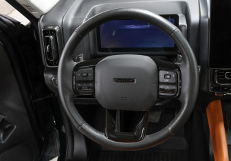Подержанный автомобиль Haval H9 2024 года (17 фото)