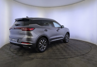 Подержанный автомобиль Chery Tiggo 7 Pro 2022 года (5 фото)