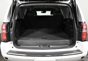 Подержанный автомобиль Chevrolet Tahoe 2017 года (18 фото)