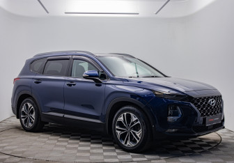 Подержанный автомобиль Hyundai Santa Fe 2019 года (7 фото)