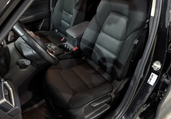 Подержанный автомобиль Mazda CX-5 2021 года (20 фото)