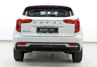 Подержанный автомобиль Haval Jolion 2022 года (6 фото)