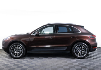 Подержанный автомобиль Porsche Macan 2014 года (8 фото)