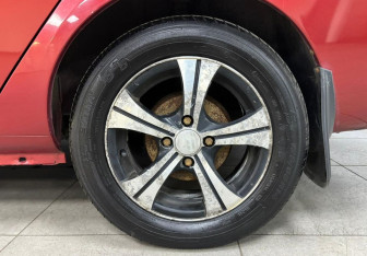 Подержанный автомобиль Renault Symbol 2007 года (9 фото)