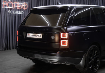 Подержанный автомобиль Land Rover Range Rover 2020 года (26 фото)