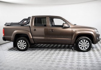 Подержанный автомобиль Volkswagen Amarok 2013 года (4 фото)