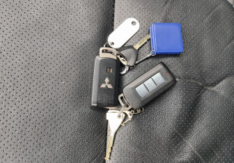 Подержанный автомобиль Mitsubishi Outlander 2014 года (18 фото)