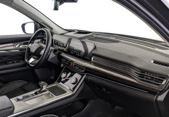 Подержанный автомобиль Exeed VX 2022 года (13 фото)