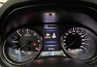 Подержанный автомобиль Nissan X-Trail 2019 года (12 фото)