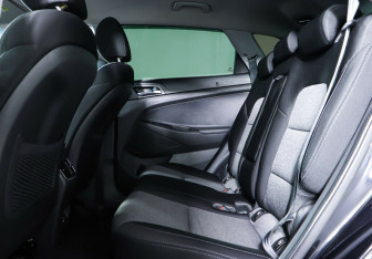 Подержанный автомобиль Hyundai Tucson 2019 года (17 фото)