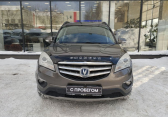 Подержанный автомобиль Changan CS35 2014 года (2 фото)