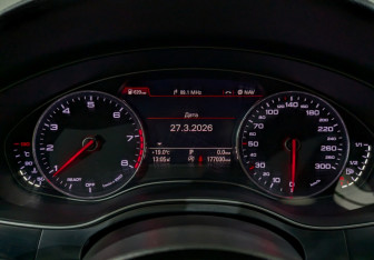 Подержанный автомобиль Audi A6 Sedan 2016 года (17 фото)