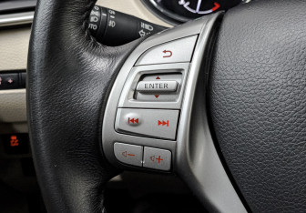 Подержанный автомобиль Nissan X-Trail 2018 года (27 фото)