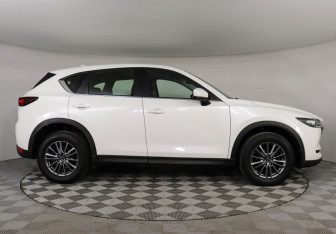 Подержанный автомобиль Mazda CX-5 2019 года (4 фото)