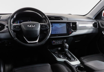 Подержанный автомобиль Chery Tiggo 4 2019 года (8 фото)