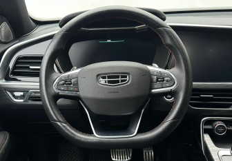 Подержанный автомобиль Geely Tugella 2023 года (12 фото)