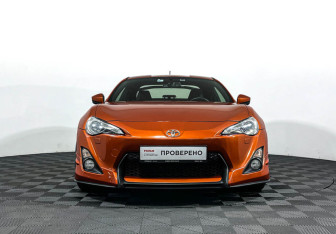 Подержанный автомобиль Toyota GT86 2012 года (2 фото)