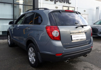 Подержанный автомобиль Chevrolet Captiva 2013 года (7 фото)