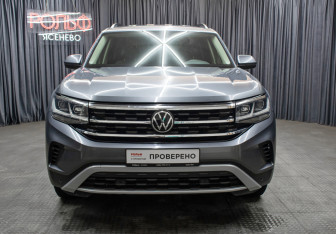 Подержанный автомобиль Volkswagen Teramont 2021 года (2 фото)