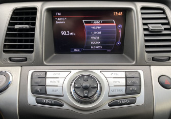 Подержанный автомобиль Nissan Murano Suv 2013 года (13 фото)