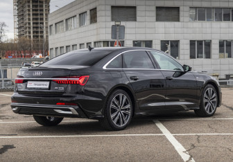 Подержанный автомобиль Audi A6 Sedan 2024 года (6 фото)