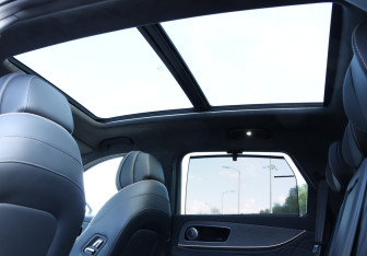 Подержанный автомобиль Jaecoo J8 2024 года (26 фото)