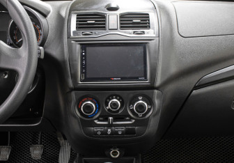 Подержанный автомобиль LADA (ВАЗ) Granta Liftback 2021 года (15 фото)