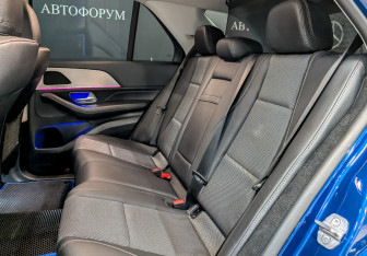 Подержанный автомобиль Mercedes-Benz GLE 2019 года (12 фото)