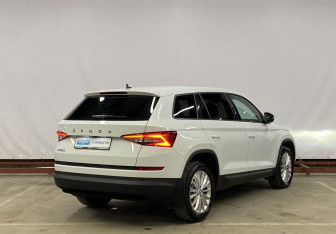 Подержанный автомобиль Skoda Kodiaq 2020 года (5 фото)