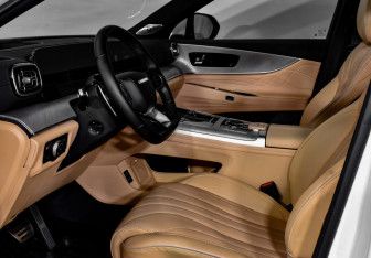 Подержанный автомобиль Jaecoo J8 2024 года (17 фото)