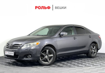 Подержанный автомобиль Toyota Camry Sedan 2011 года (1 фото)