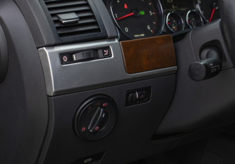 Подержанный автомобиль Volkswagen Touareg 2008 года (18 фото)