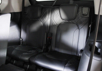 Подержанный автомобиль Exeed VX 2022 года (10 фото)