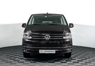 Подержанный автомобиль Volkswagen Caravelle 2017 года (2 фото)