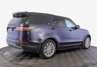 Подержанный автомобиль Land Rover Discovery 2018 года (5 фото)