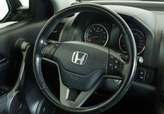 Подержанный автомобиль Honda CR-V 2008 года (16 фото)