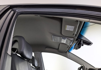 Подержанный автомобиль Chevrolet Captiva 2011 года (23 фото)