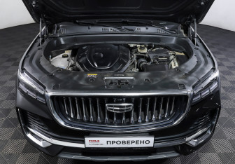 Подержанный автомобиль Geely Monjaro 2023 года (9 фото)