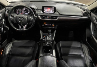 Подержанный автомобиль Mazda 6 Sedan 2015 года (11 фото)